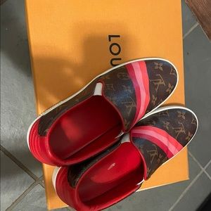 Authentic Louis Vuitton  Sneakers / Size 38